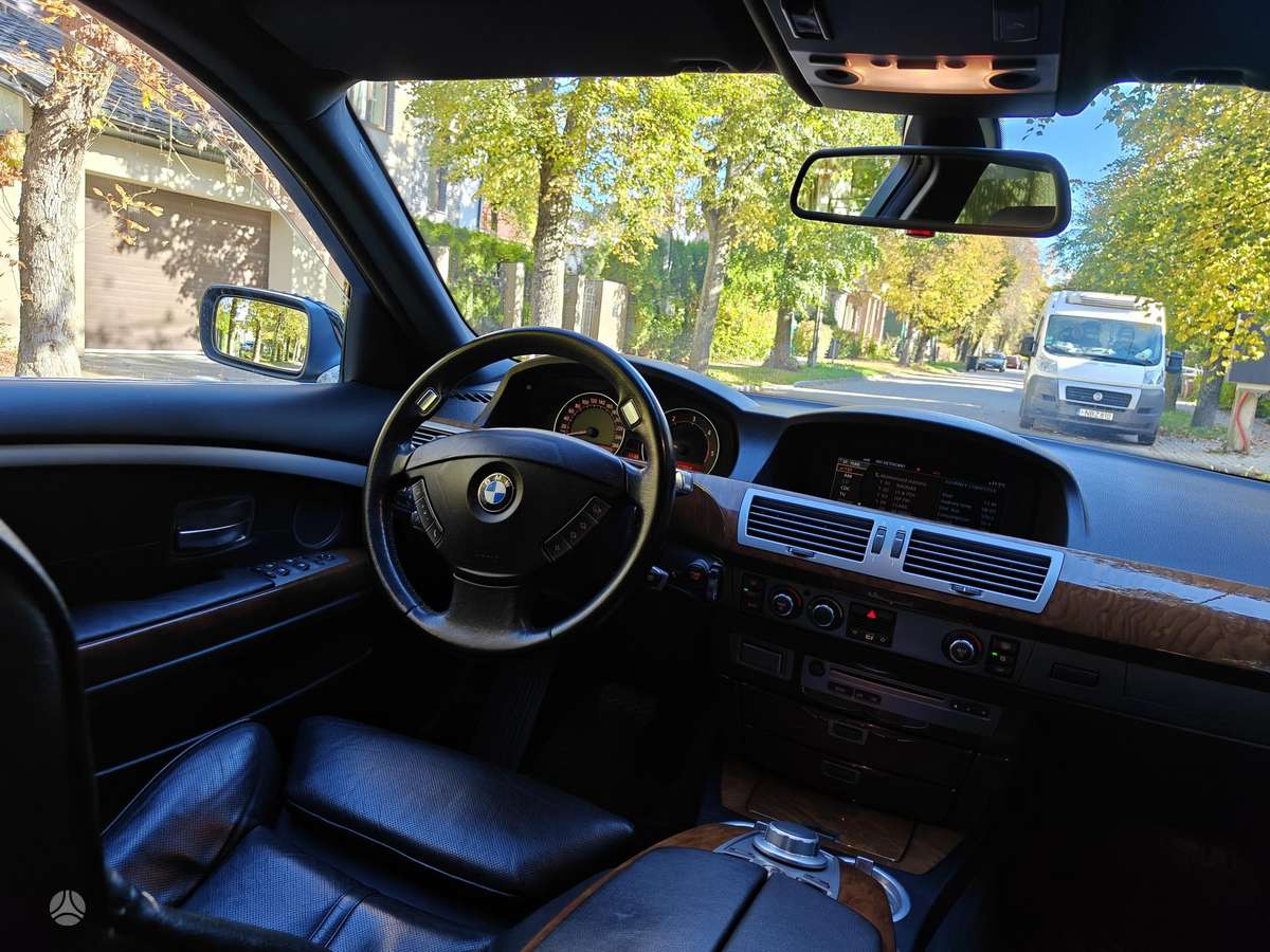BMW 730, 3.0 l., Седан