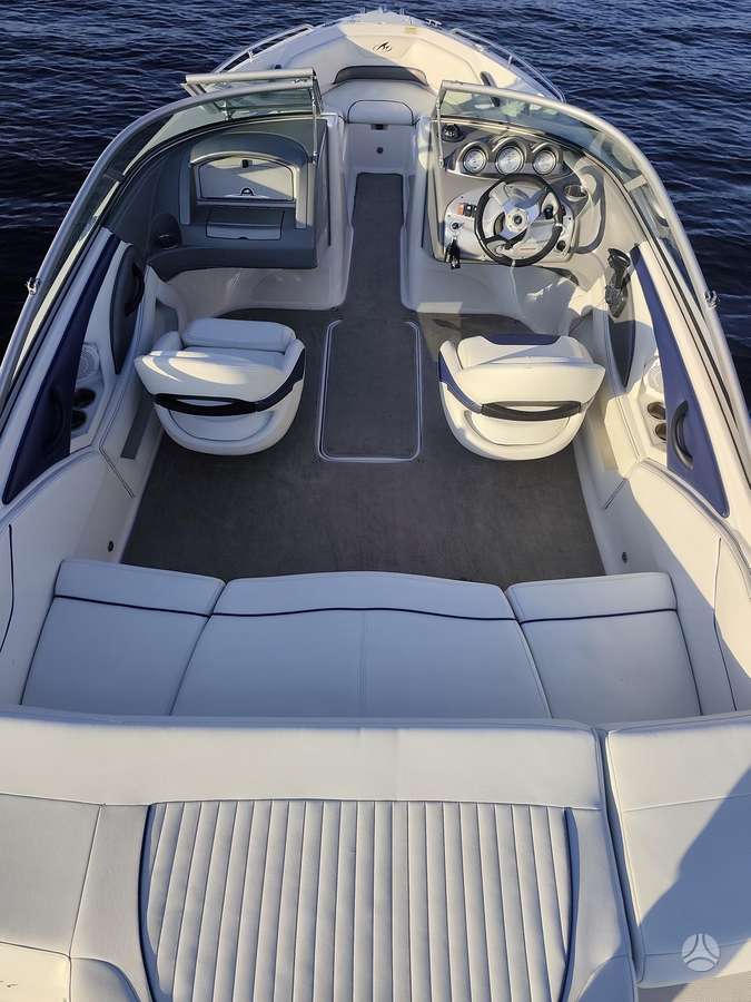 Monterey Monterey 194FS, яхты / катера