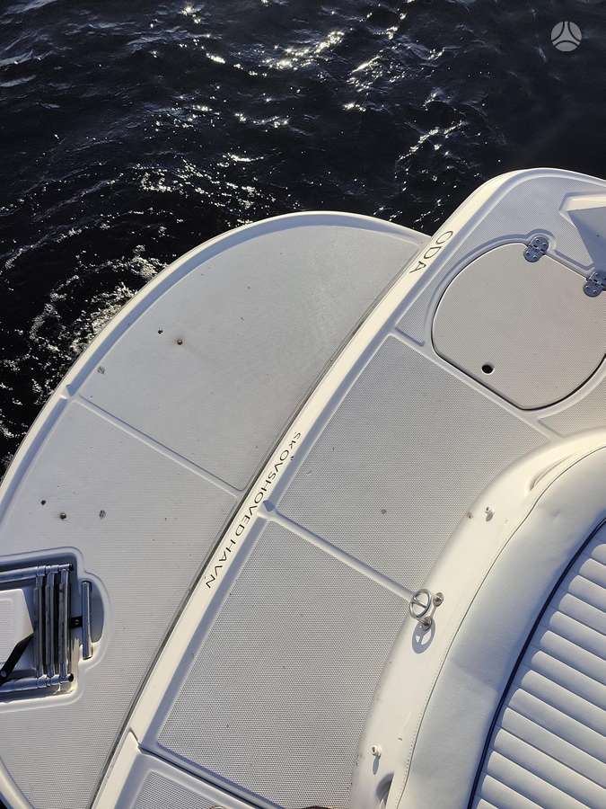 Monterey Monterey 194FS, яхты / катера