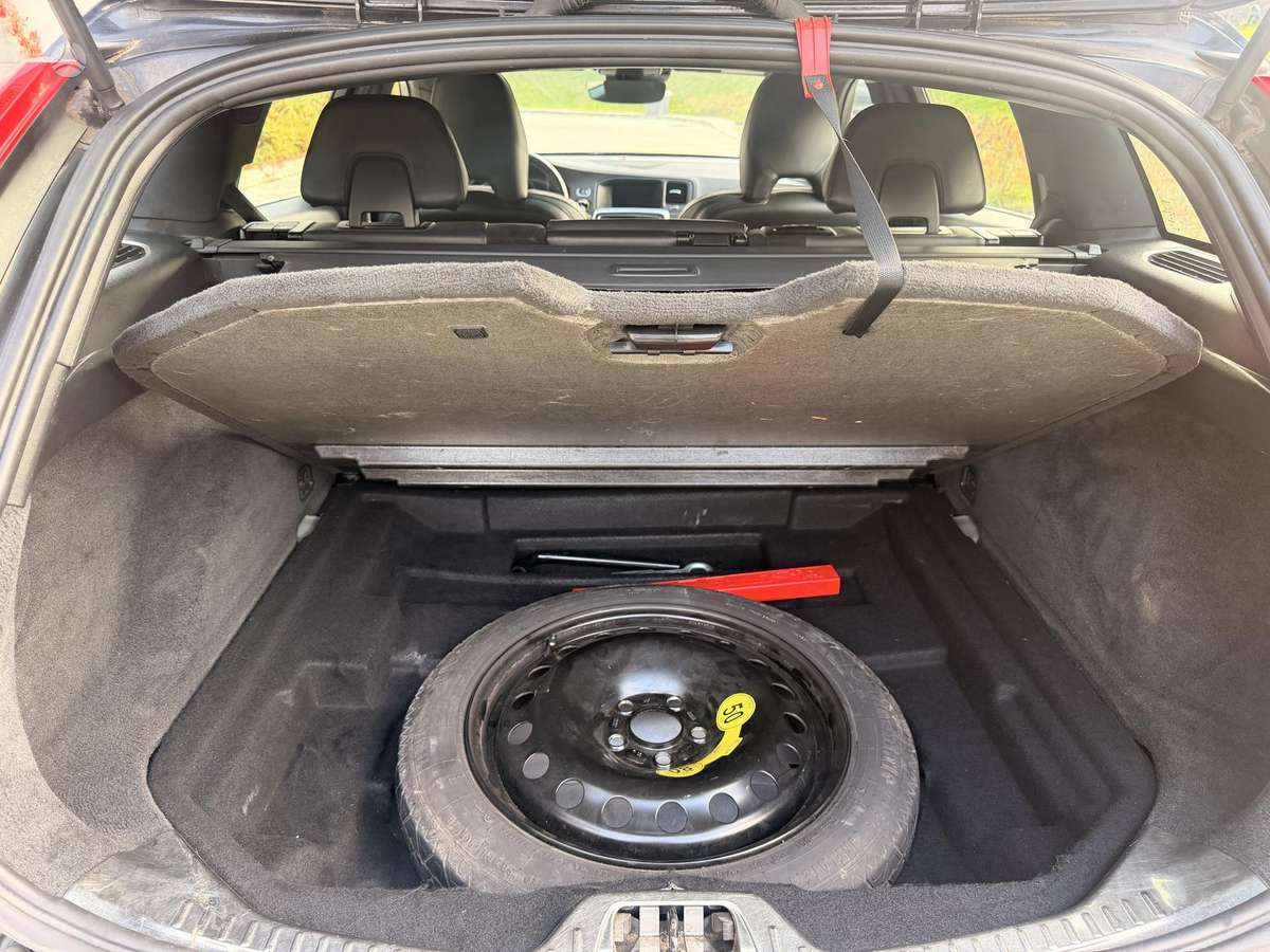 Volvo V60, 2.0 l., Универсал