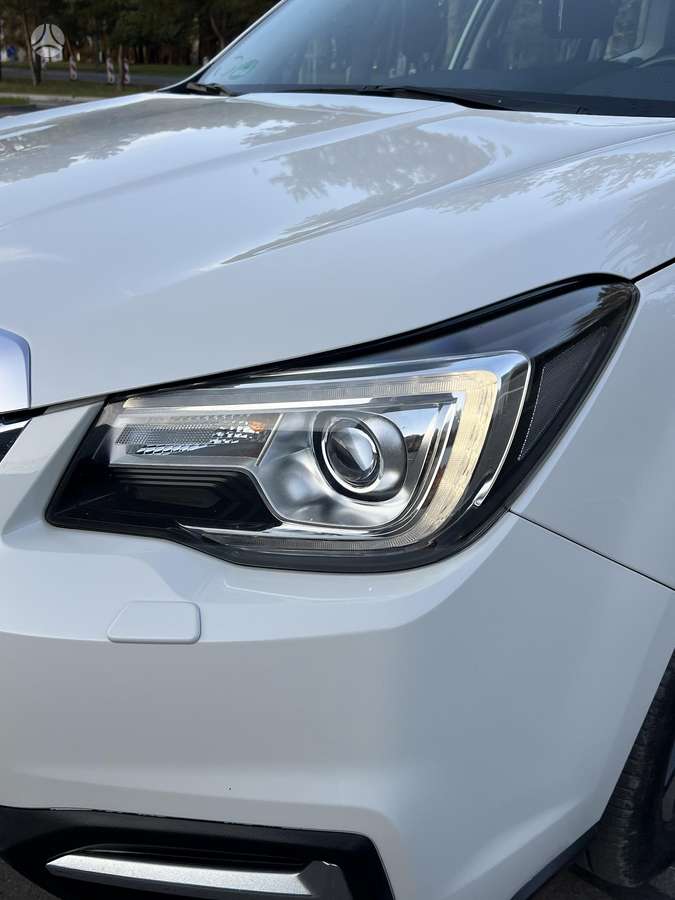 Subaru Forester, 2.0 l., Внедорожник / Кроссовер