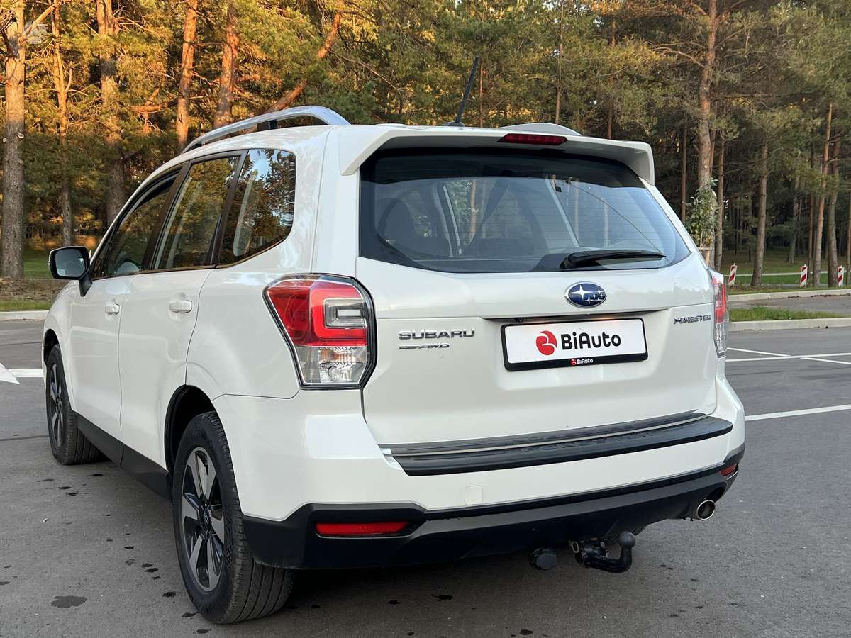 Subaru Forester, 2.0 l., Внедорожник / Кроссовер