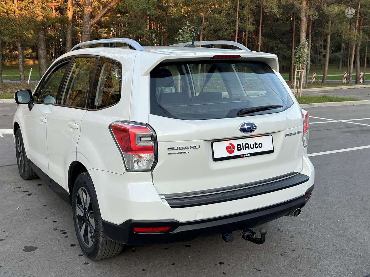 Subaru Forester, 2.0 l., Внедорожник / Кроссовер