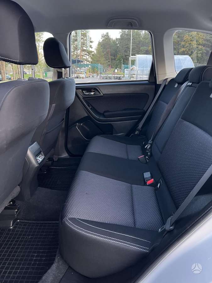 Subaru Forester, 2.0 l., Внедорожник / Кроссовер