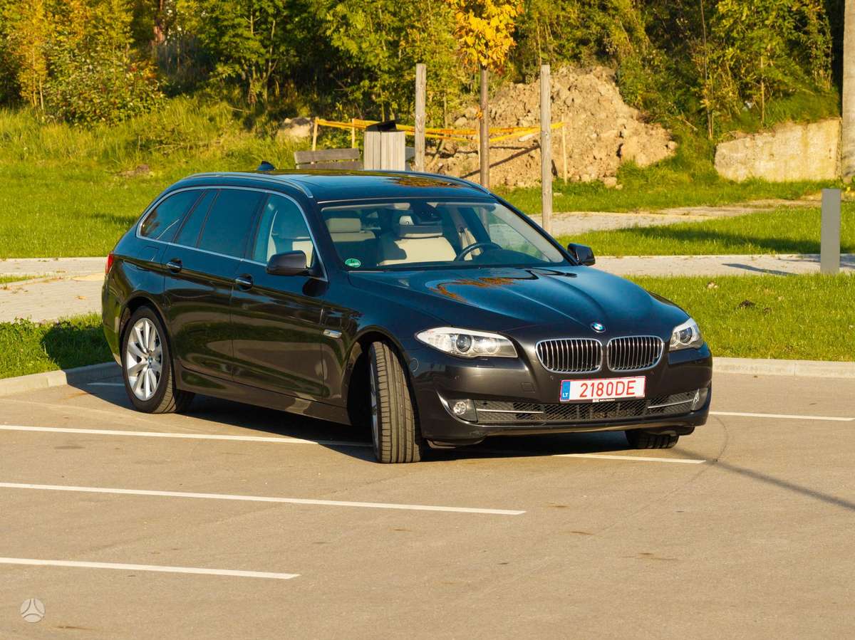 BMW 525, 2.0 l., universalas