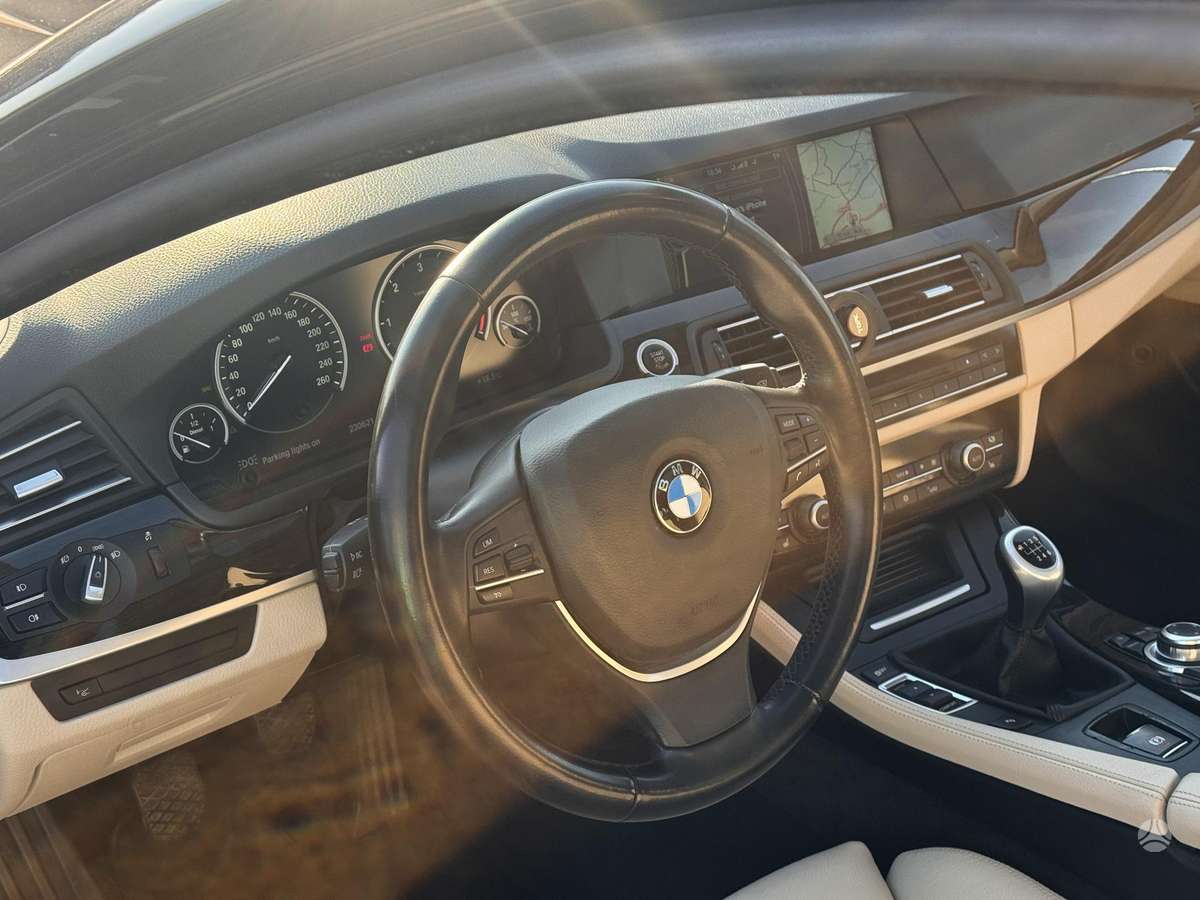 BMW 525, 2.0 l., wagon