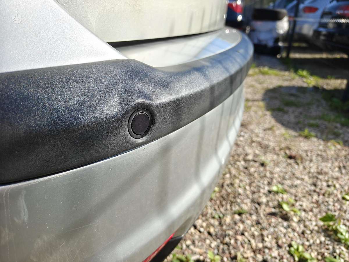 Ford Focus, 1.6 l., hatchback