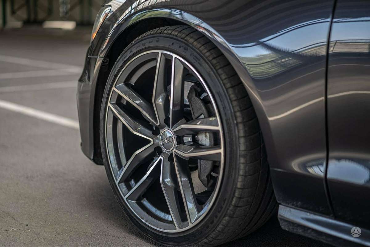 Audi A6, 3.0 l., sedanas