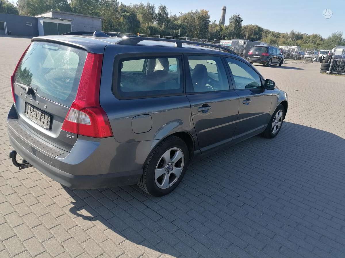 Volvo V70, 2.0 l., Универсал