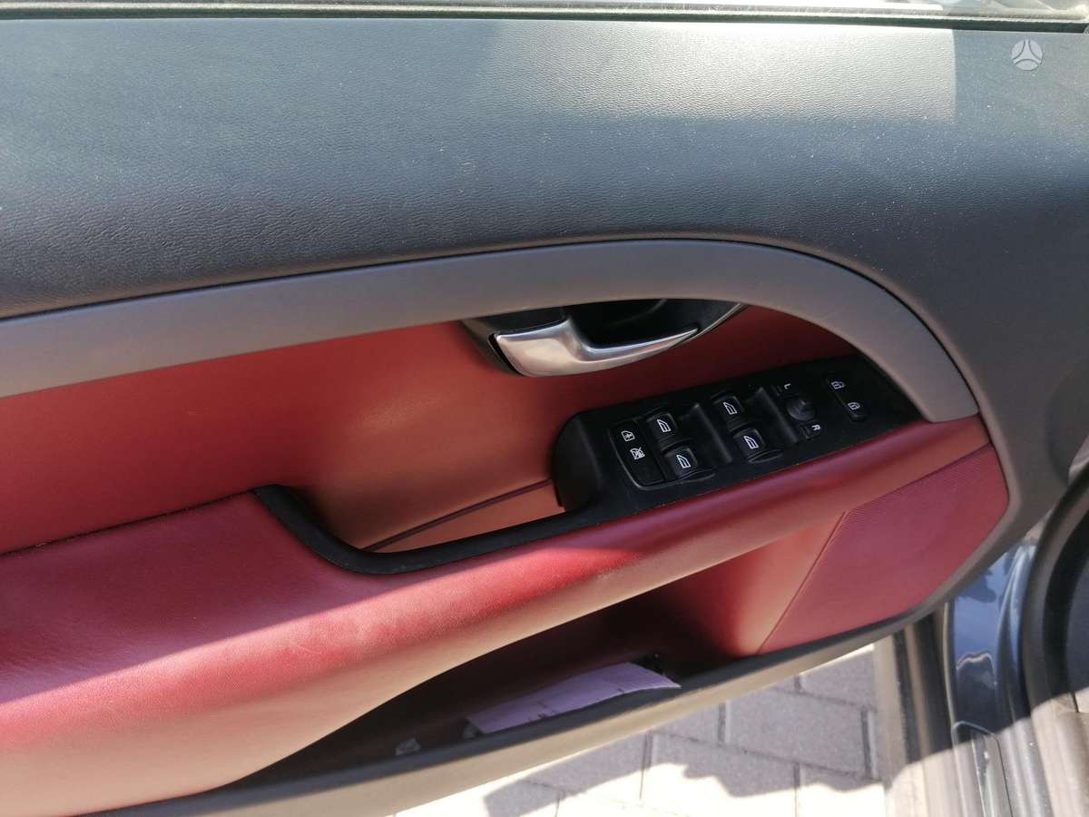 Volvo V70, 2.0 l., wagon