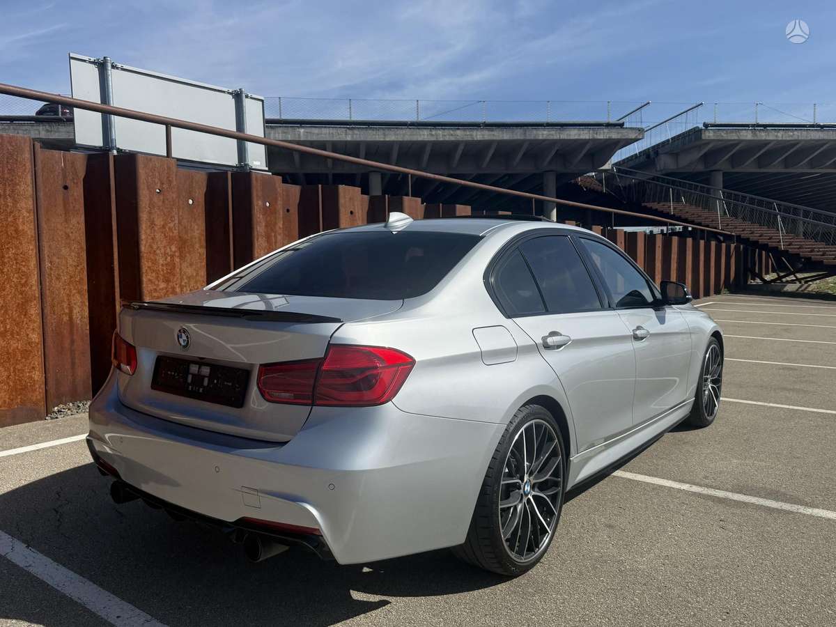 BMW 340, 3.0 l., Седан
