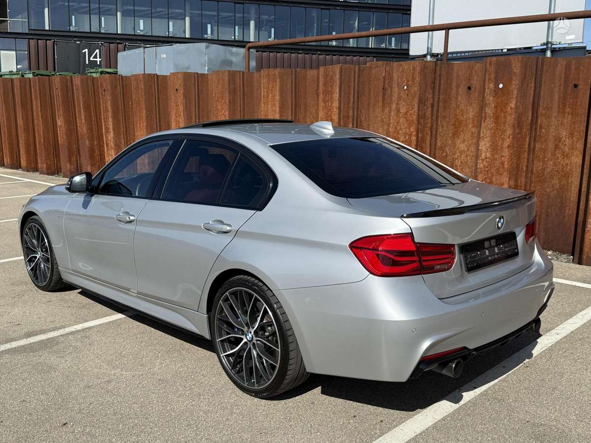 BMW 340, 3.0 l., Седан