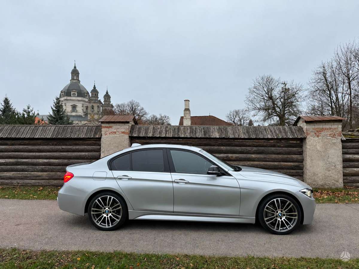 BMW 340, 3.0 l., Седан