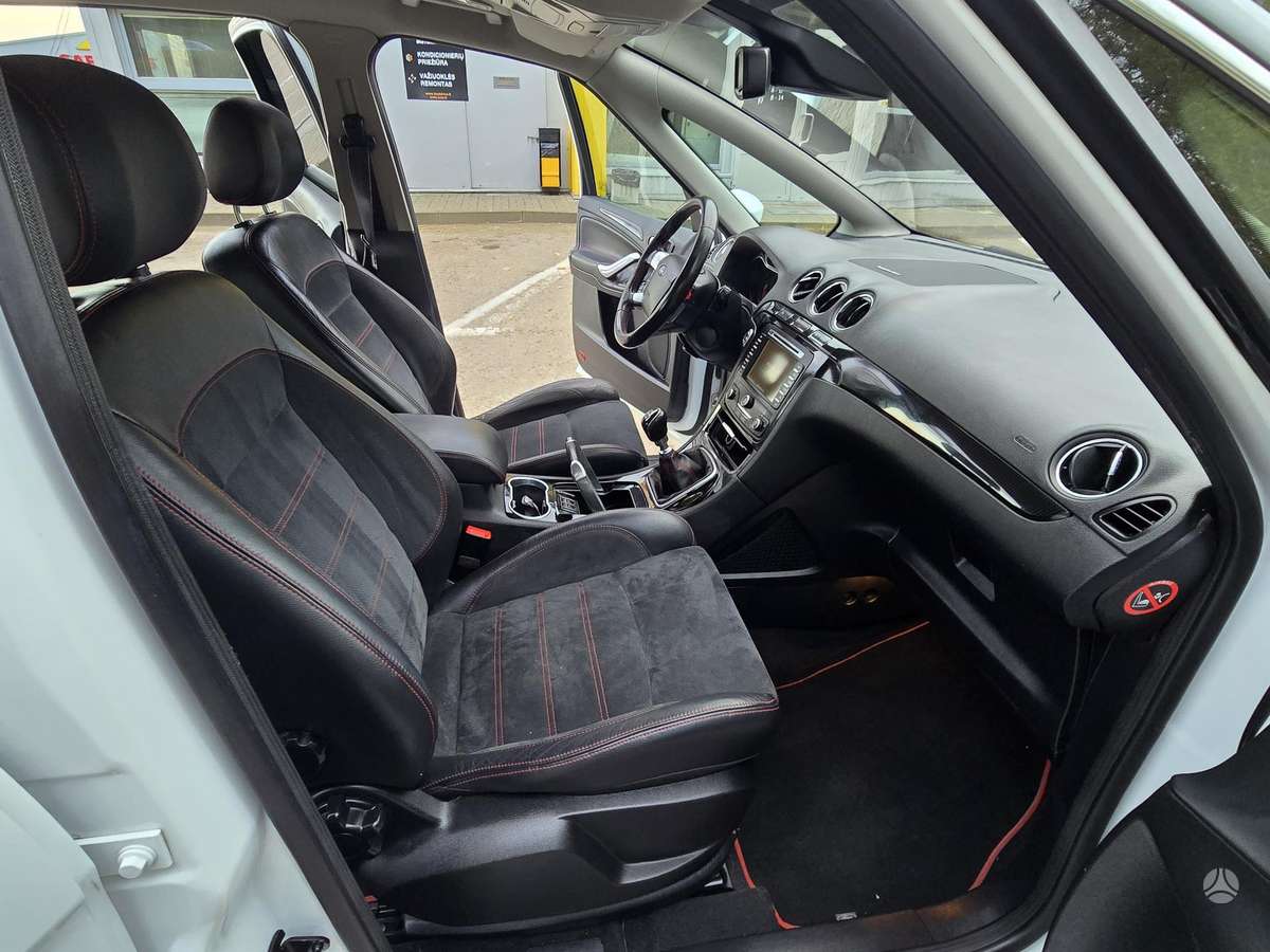 Ford S-MAX, 2.2 l., Минивэн