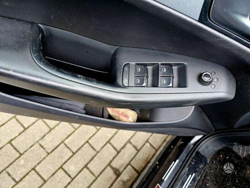 Audi Q5, 2.0 l., Внедорожник / Кроссовер