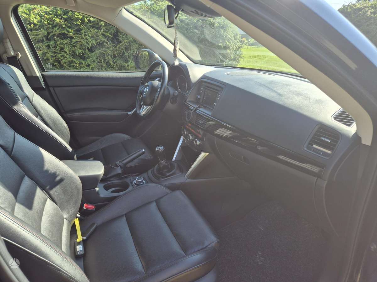 Mazda CX-5, 2.2 l., Внедорожник / Кроссовер