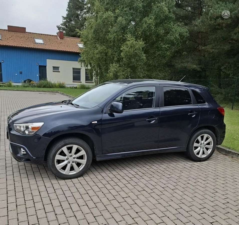 Mitsubishi ASX, 2.0 l., Седан