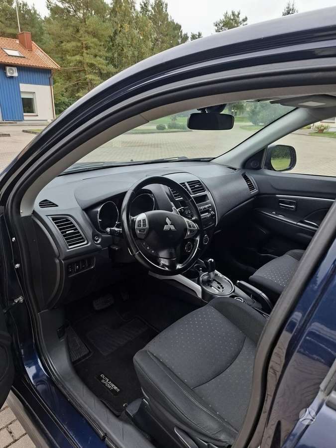 Mitsubishi ASX, 2.0 l., Седан
