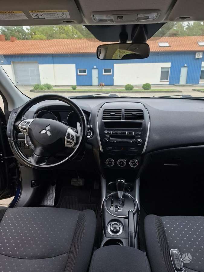 Mitsubishi ASX, 2.0 l., Седан