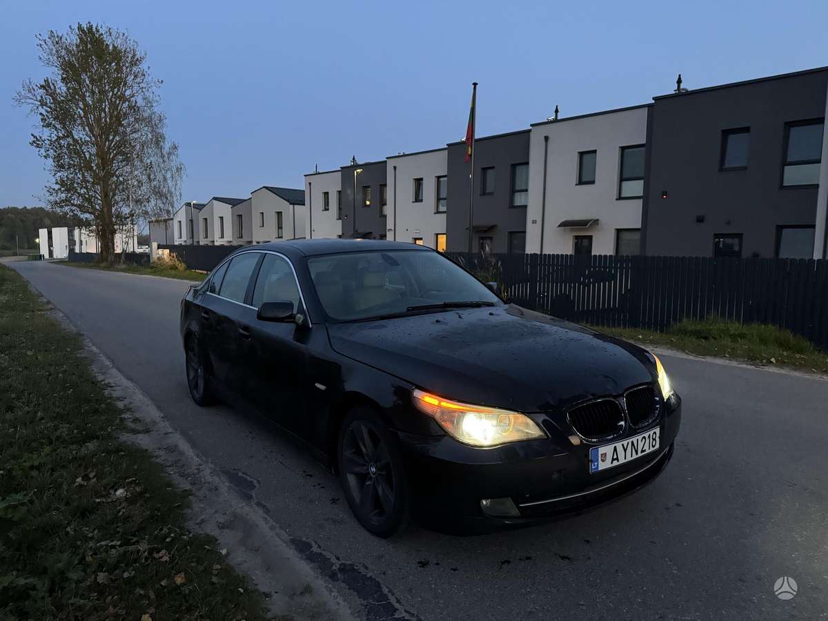 BMW 530, 3.0 l., Седан