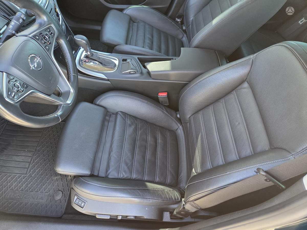 Opel Insignia, 2.0 l., Универсал