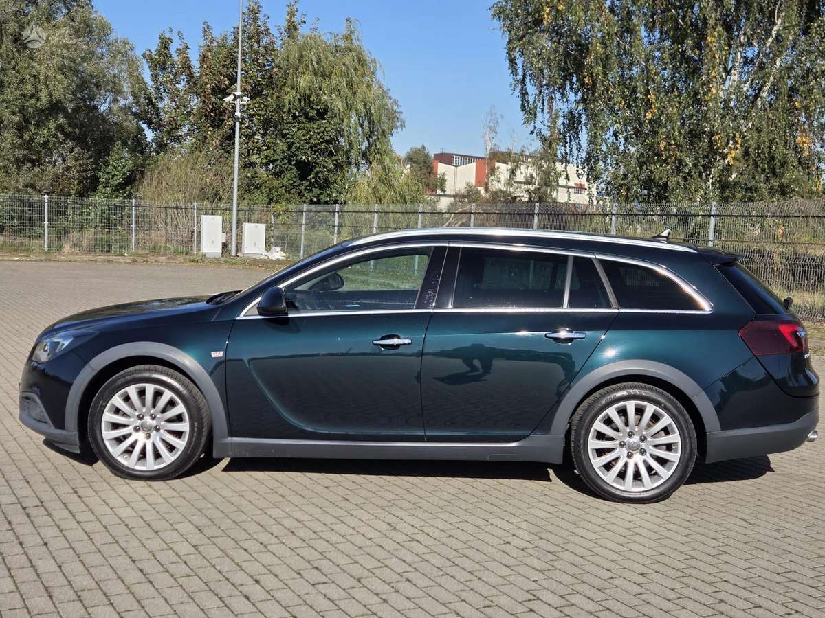 Opel Insignia, 2.0 l., wagon
