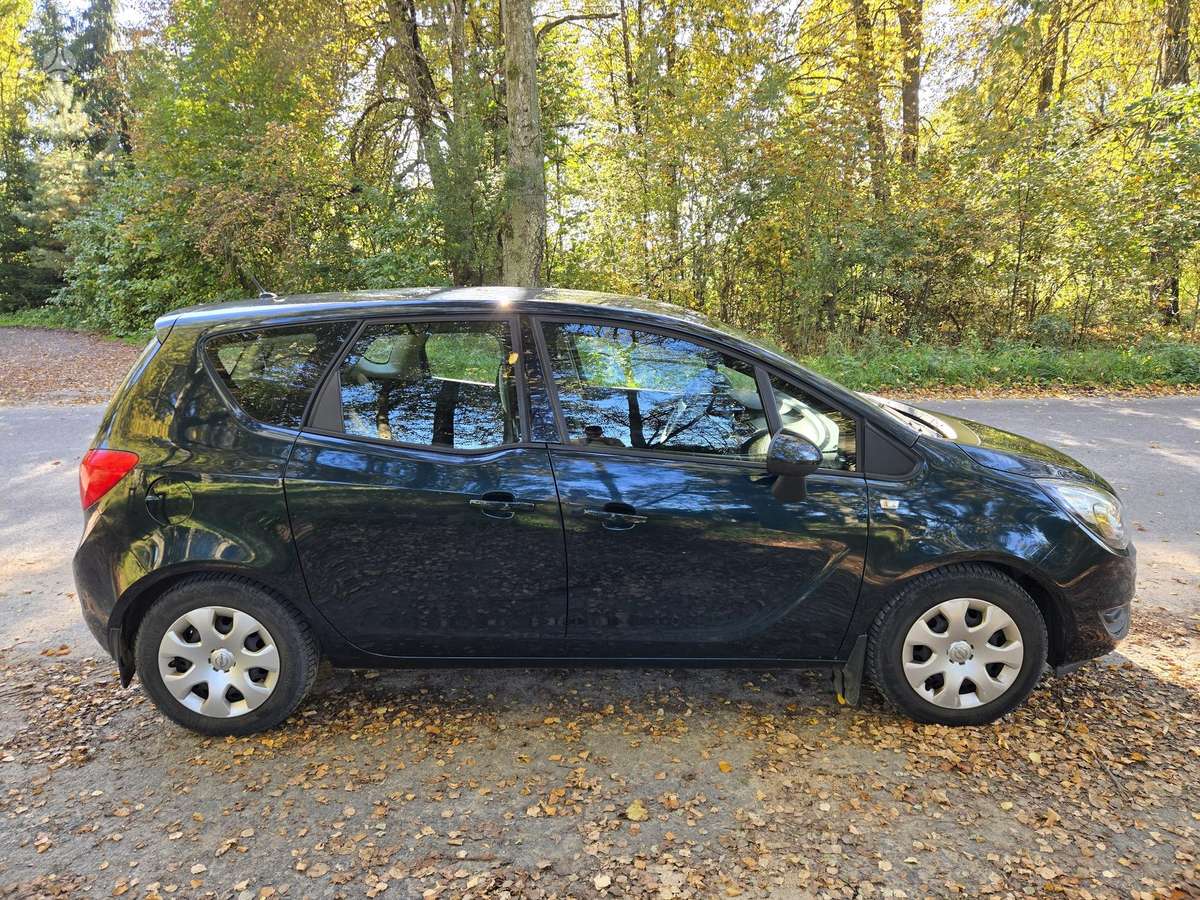 Opel Meriva, 1.4 l., Хэтчбек