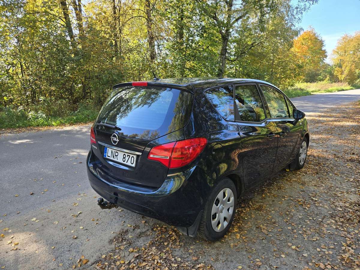 Opel Meriva, 1.4 l., Хэтчбек