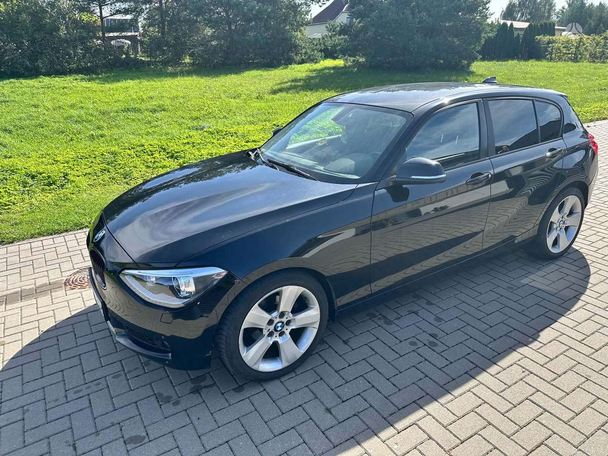 BMW 118, 2.0 l., Хэтчбек