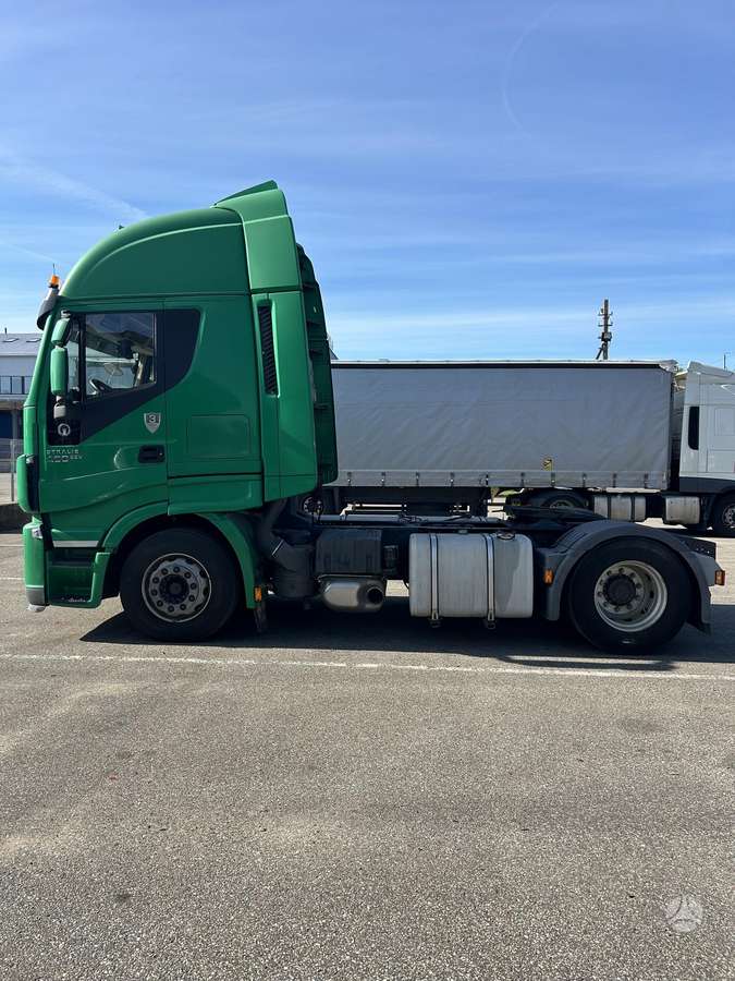 Iveco Stralius, 2 спальных места
