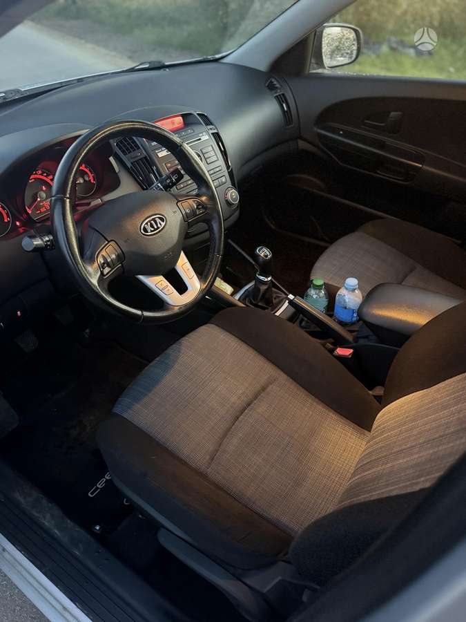 Kia Ceed, 1.4 l., hatchback
