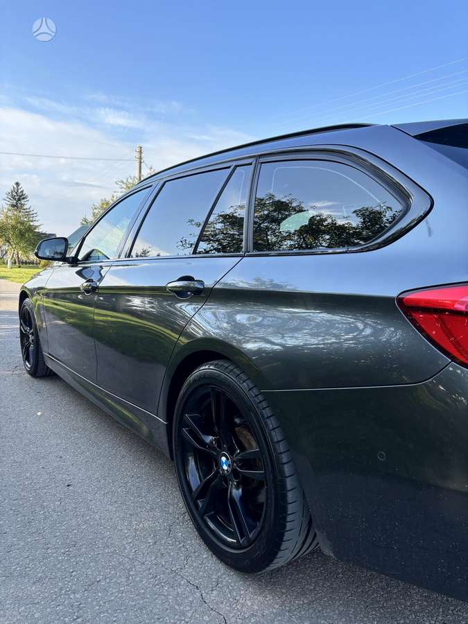 BMW 320, Универсал