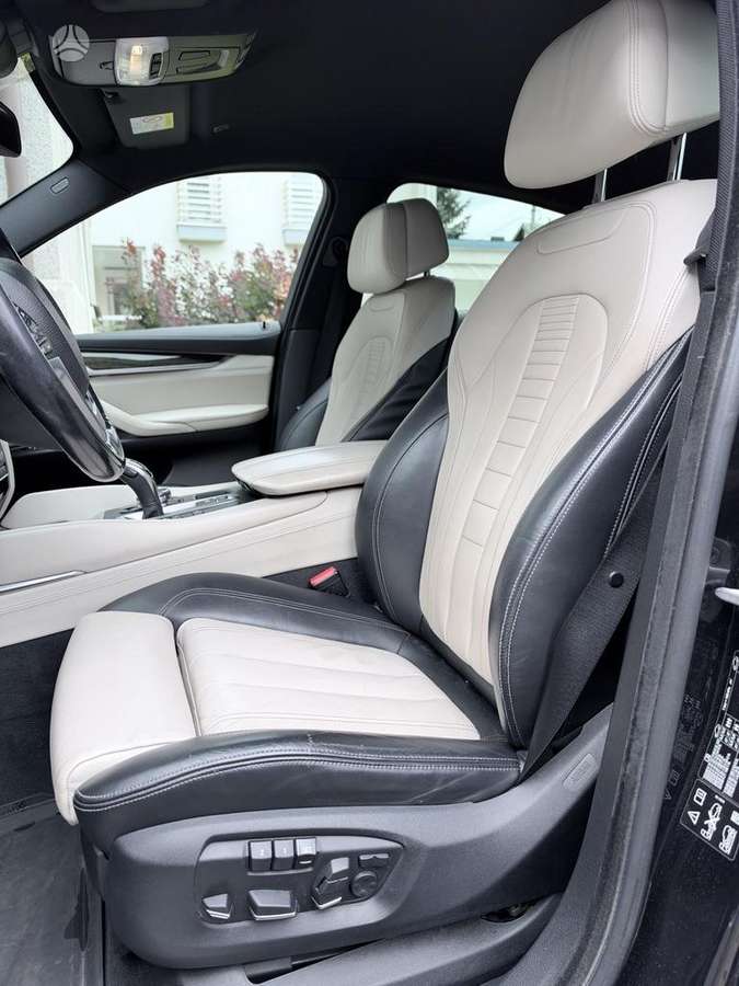 BMW X6, 3.0 l., Седан