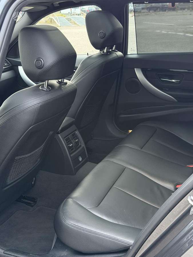 BMW 318, 2.0 l., wagon