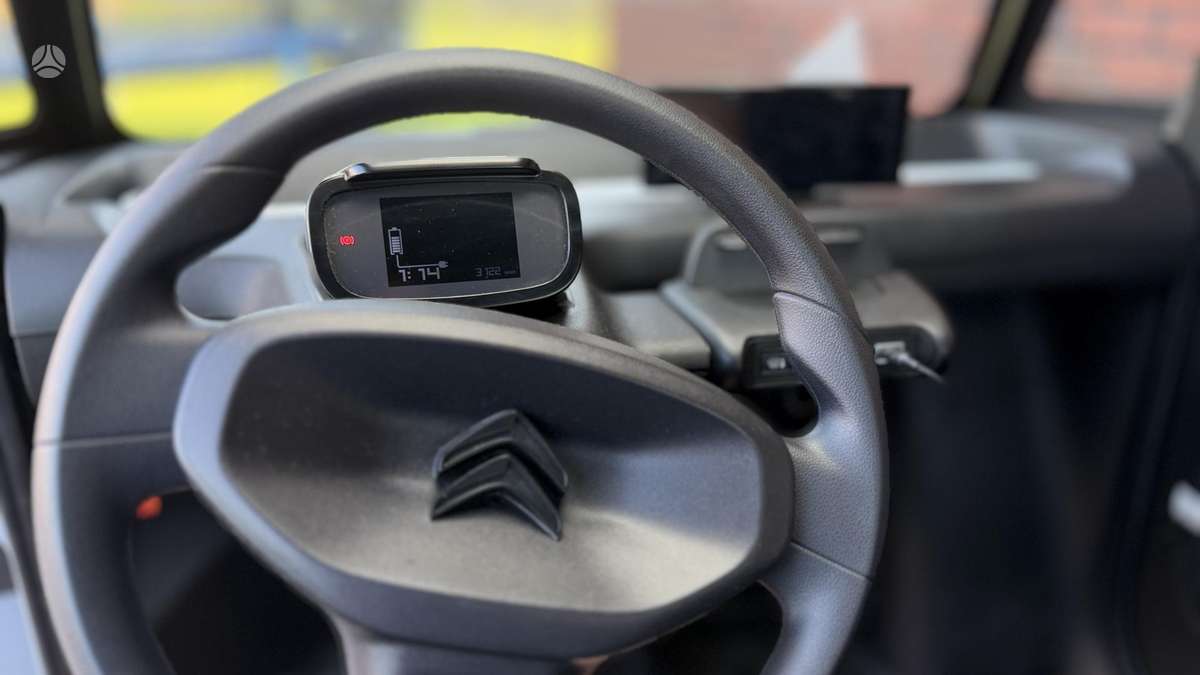 Citroen Ami, Седан