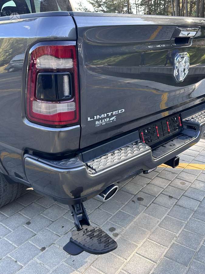 Dodge Ram, 3.0 l., off-road / crossover