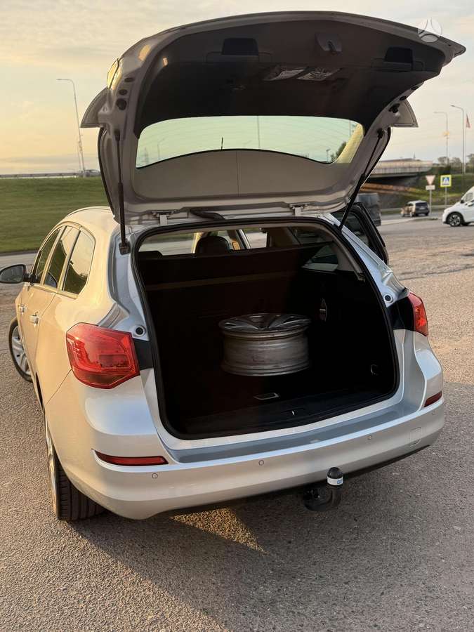 Opel Astra, 1.7 l., Универсал