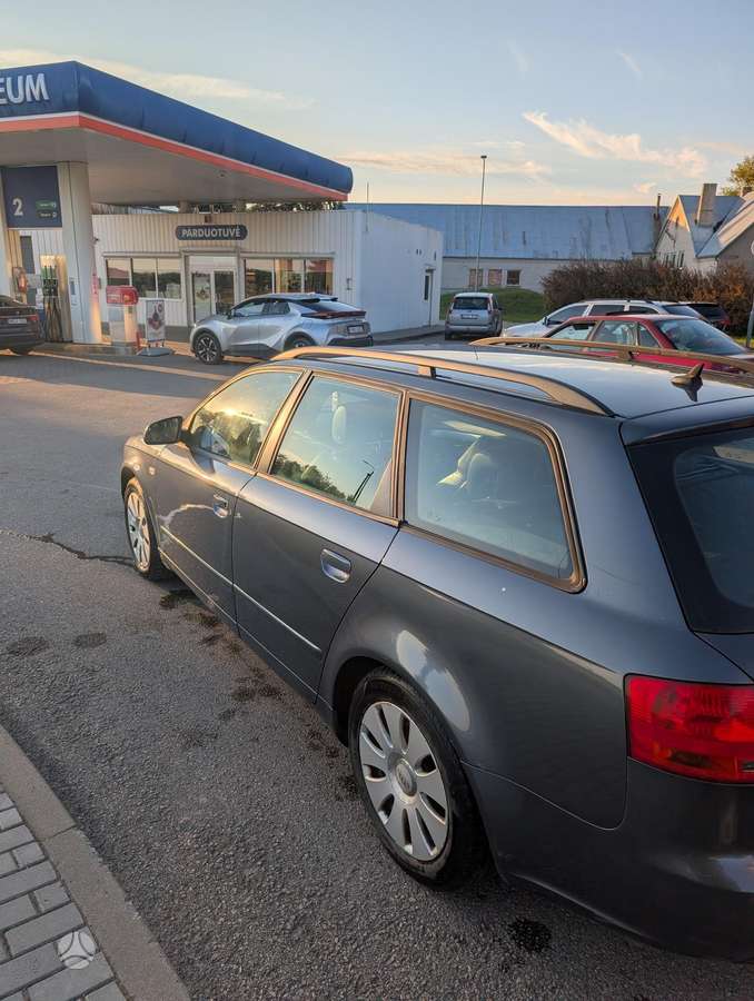 Audi A4, 2.5 l., Универсал