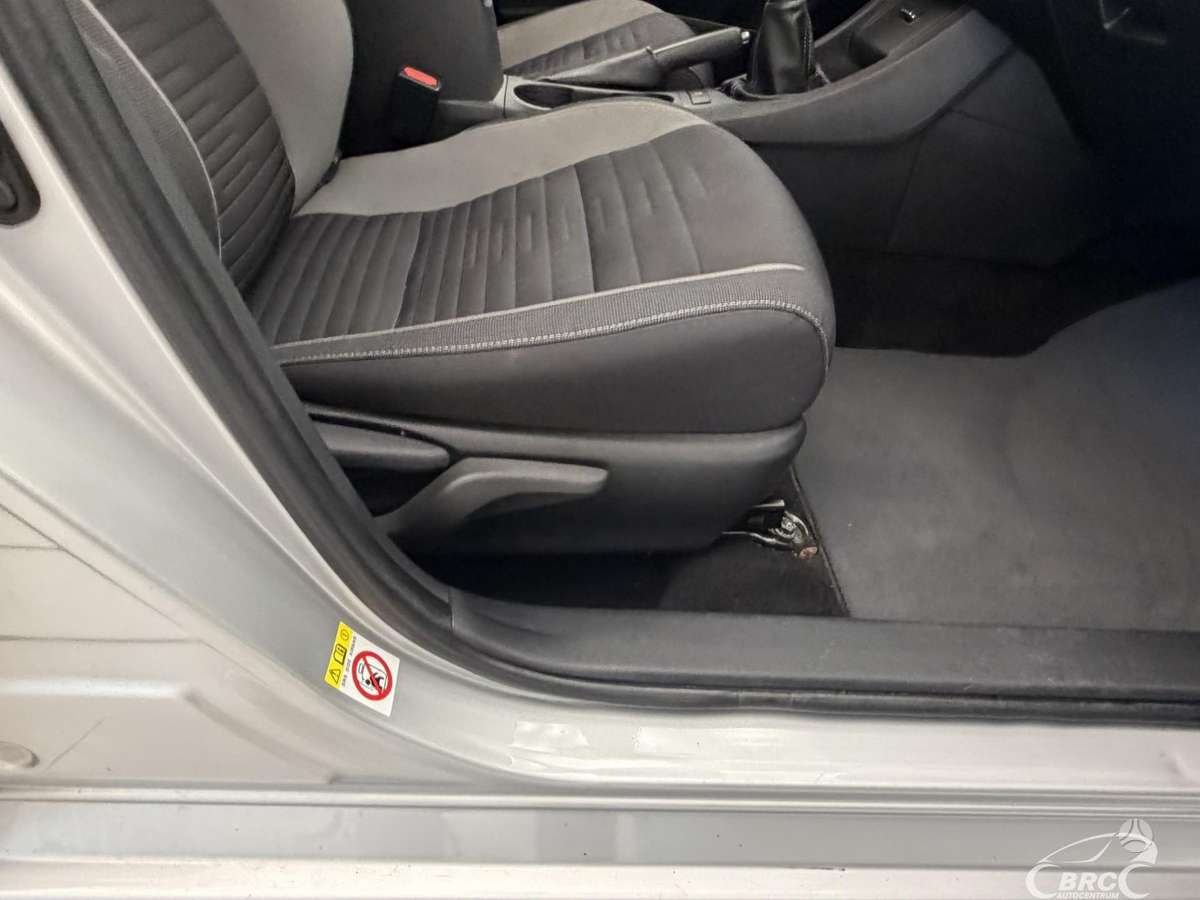 Toyota Auris, 1.6 l., hatchback