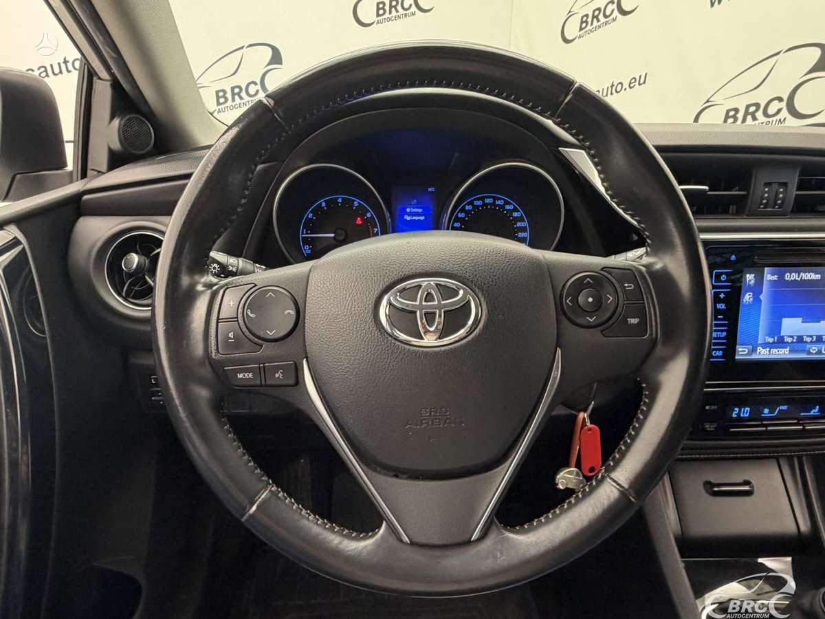 Toyota Auris, 1.6 l., hatchback