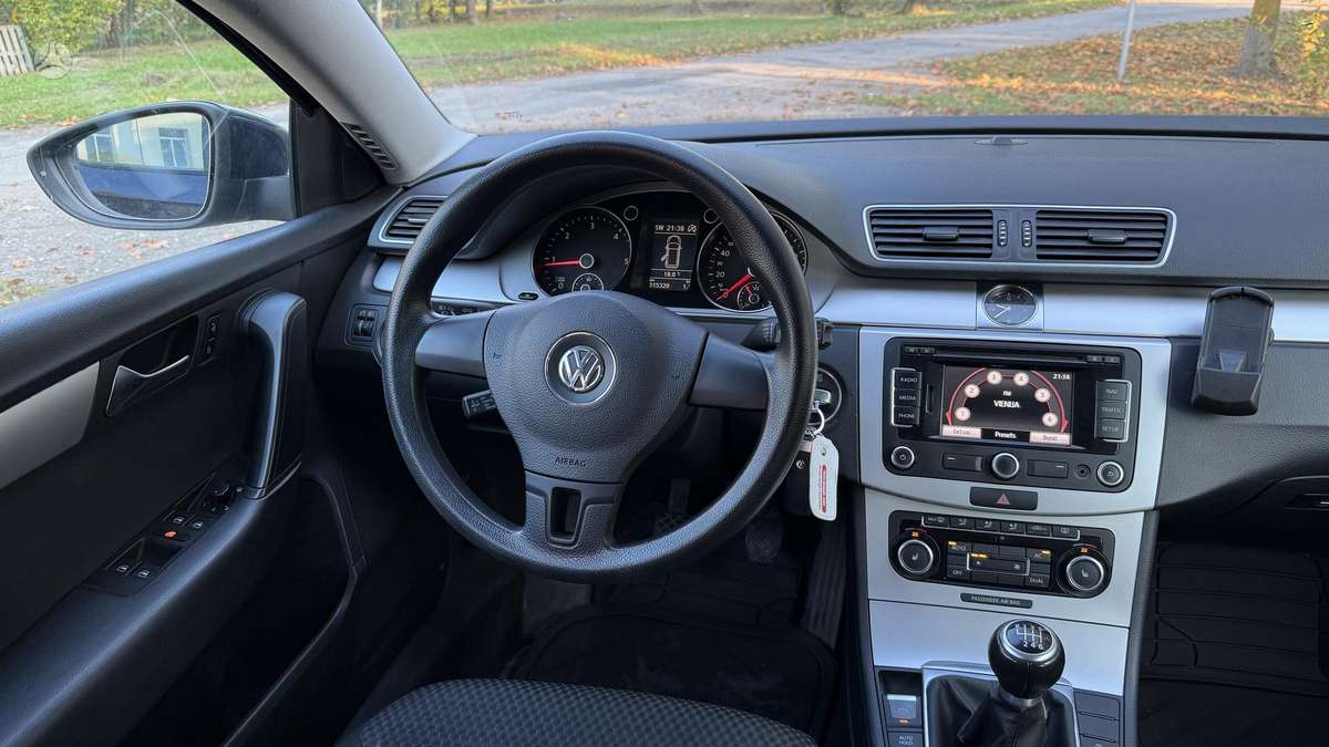 Volkswagen Passat, 1.6 l., Универсал