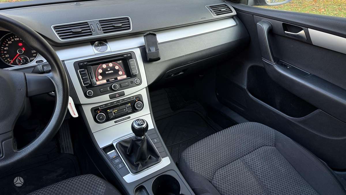 Volkswagen Passat, 1.6 l., Универсал