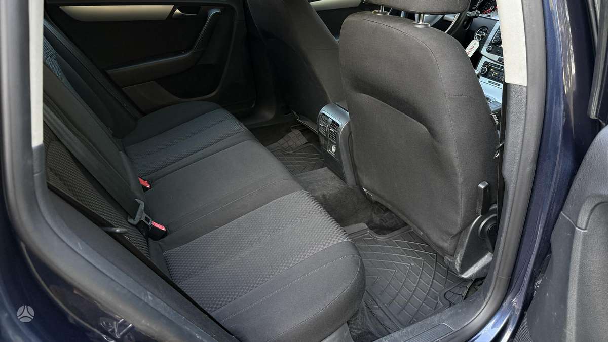 Volkswagen Passat, 1.6 l., Универсал
