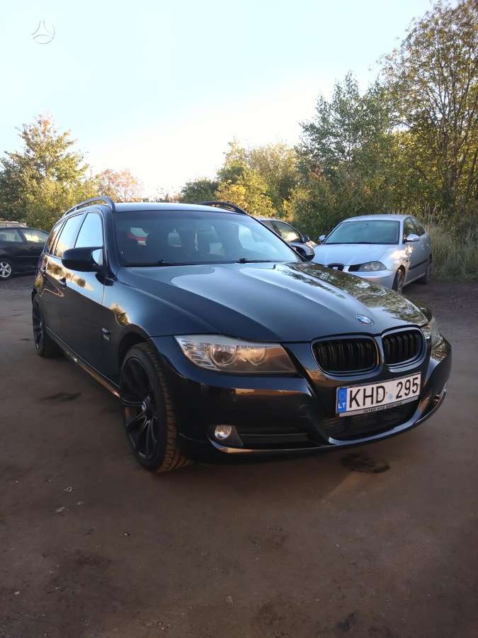 BMW 320, 2.0 l., universalas