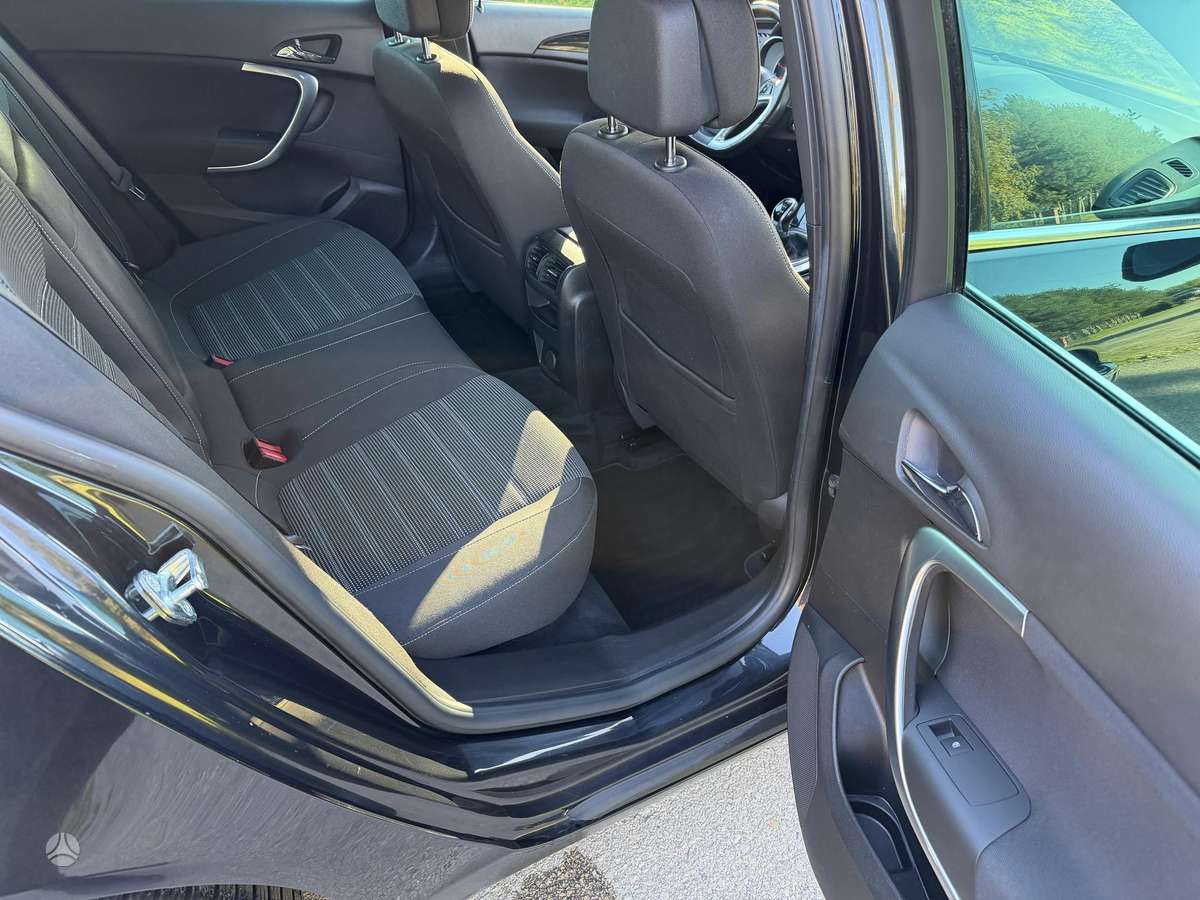 Opel Insignia, 2.0 l., Универсал