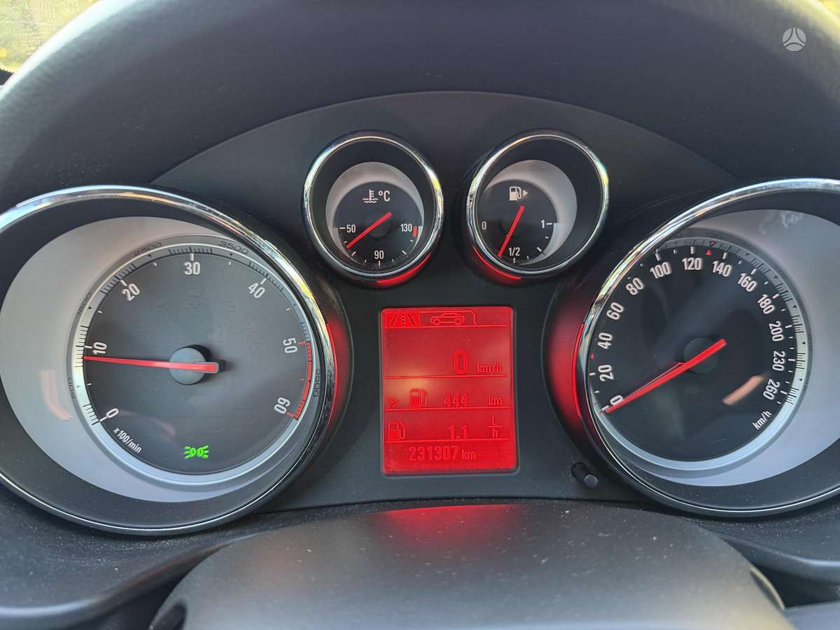 Opel Insignia, 2.0 l., Универсал