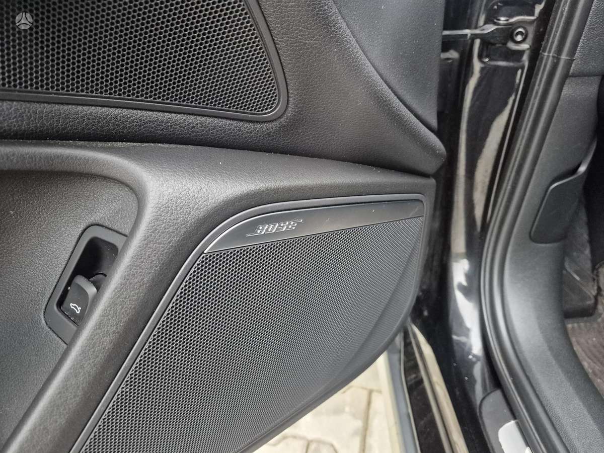Audi A6 allroad, 3.0 l., Универсал