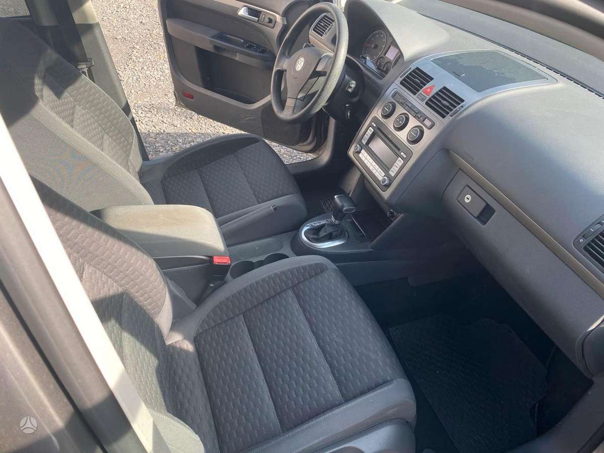 Volkswagen Touran по частям