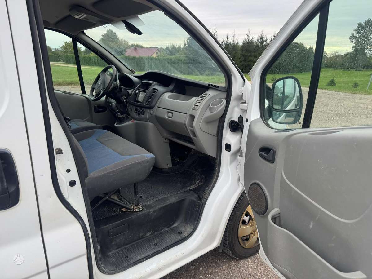 Renault Trafic, 2.0 l., cargo van