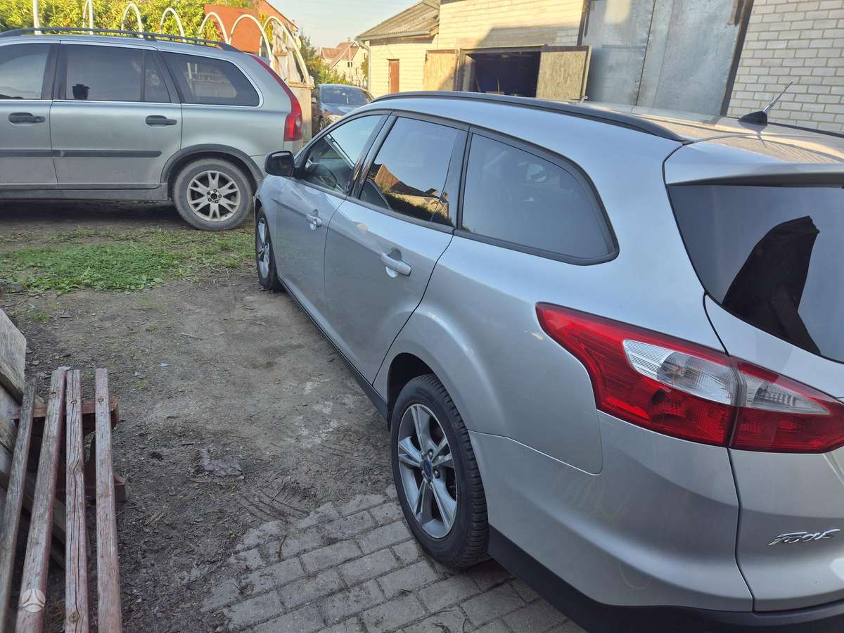 Ford Focus, 1.0 l., Универсал